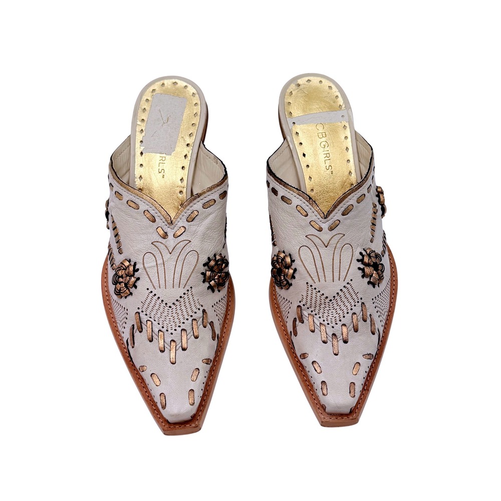 BCBGirls White Leather Western Mule Heels Gold Embroidered Studded Clogs Size 6B